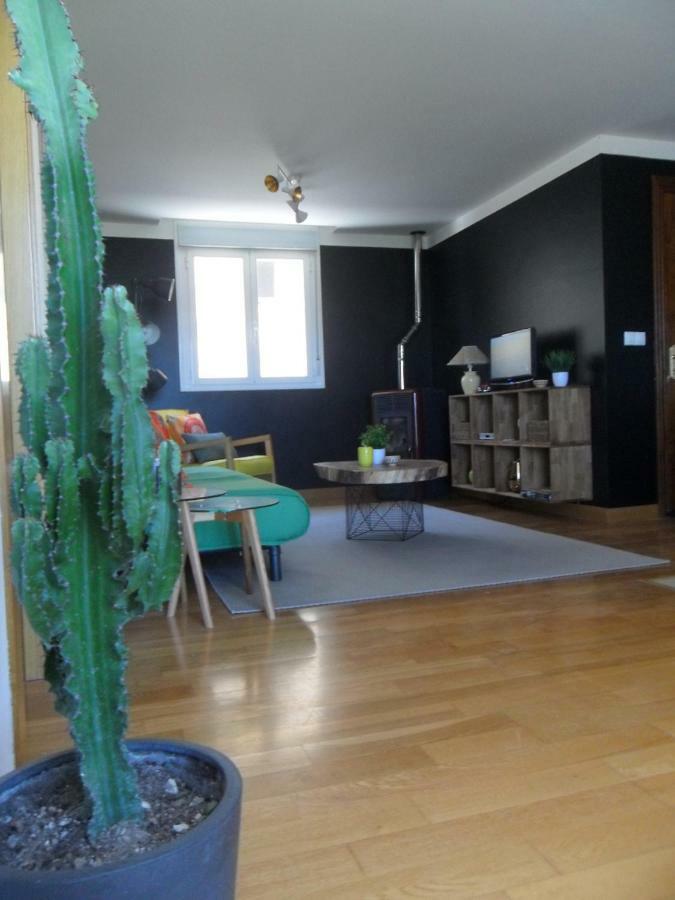 Апартаменты Bienvenidos A Vuestra Casa! Сансоайн Экстерьер фото